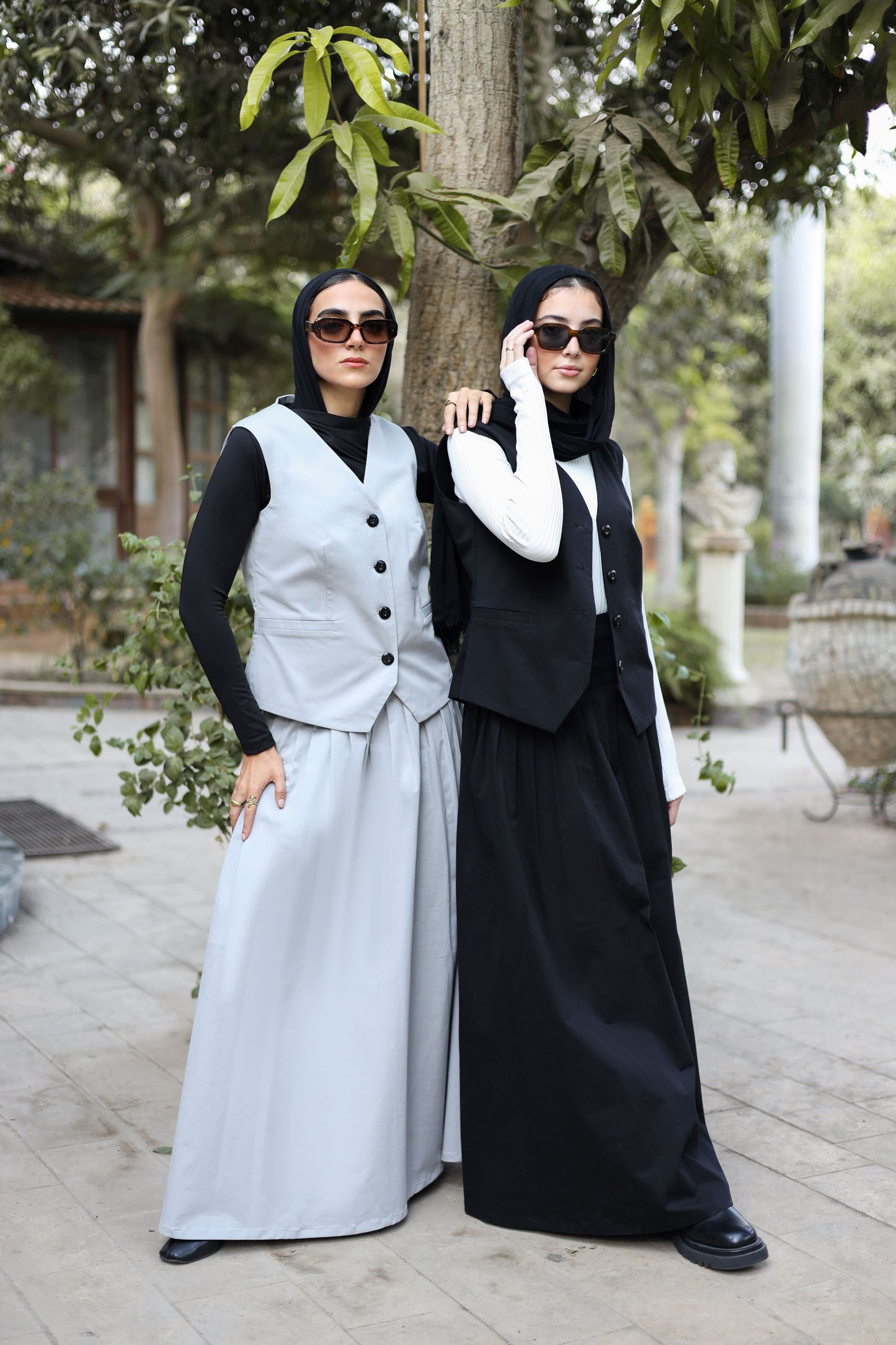 V-SKIRT SET