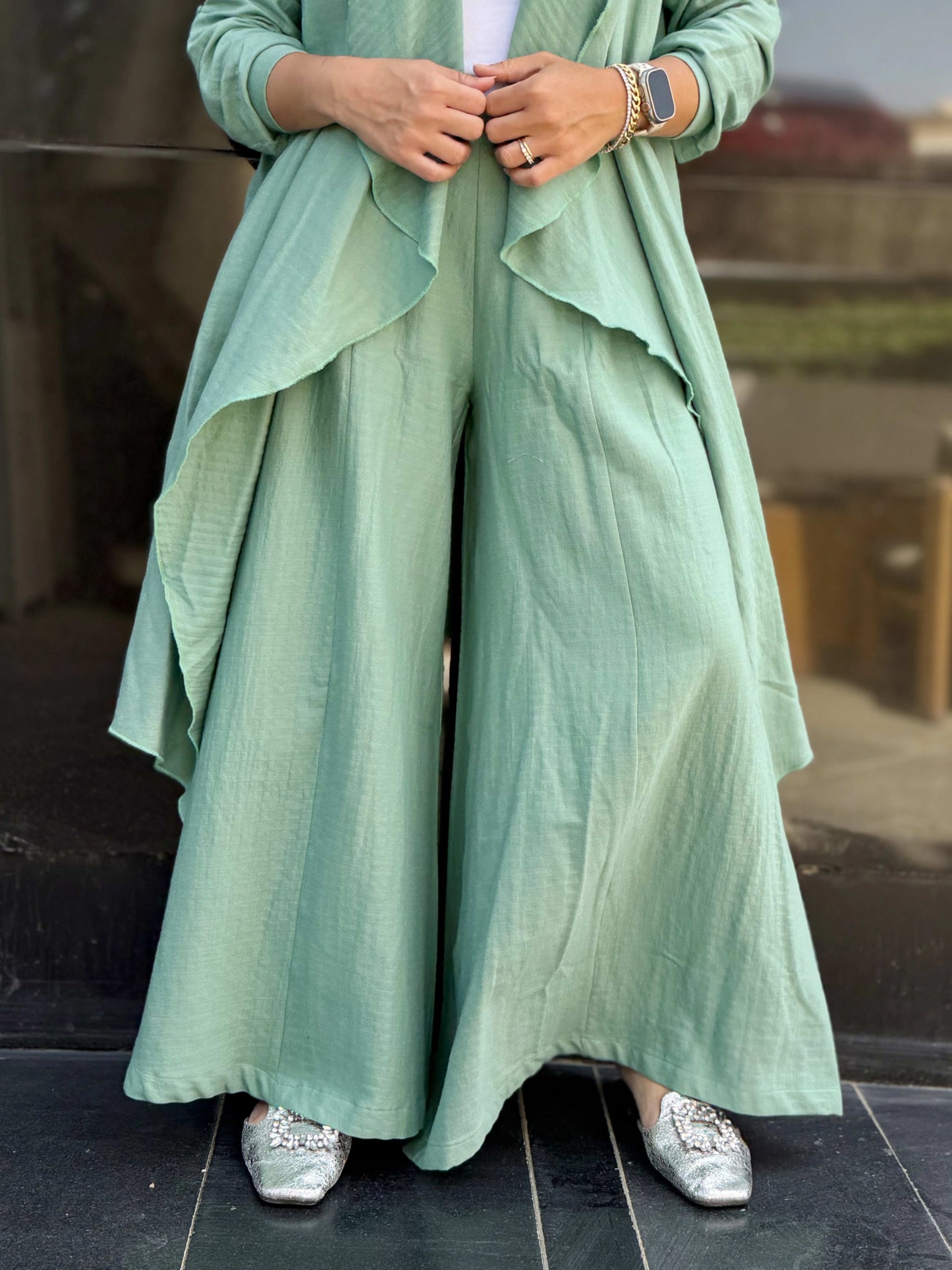 Super Wide Leg Pants