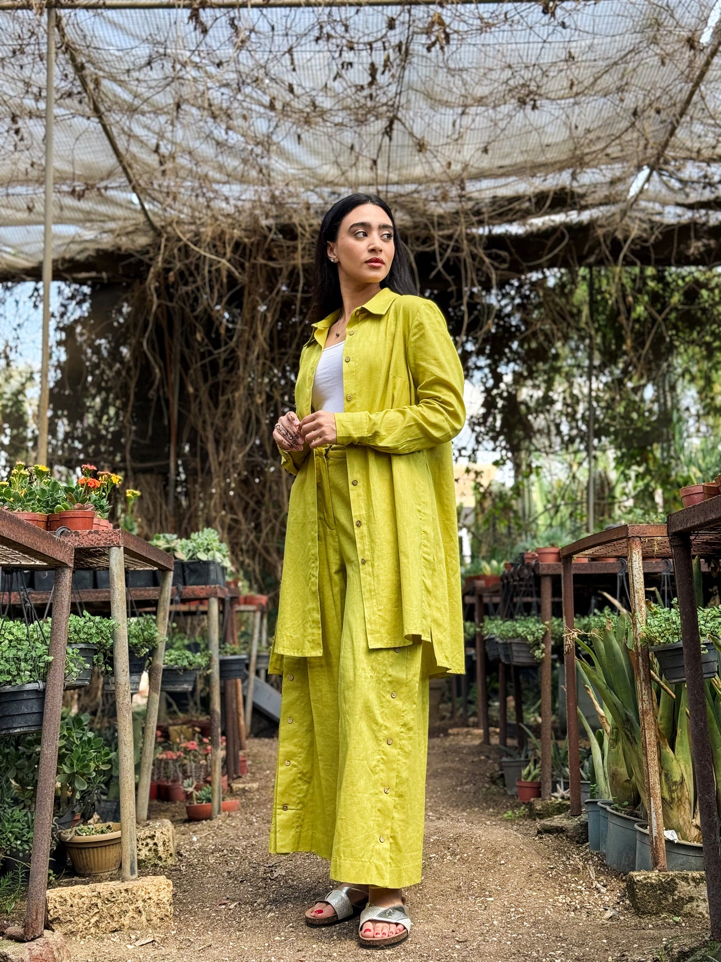 Bottoned Linen Pants