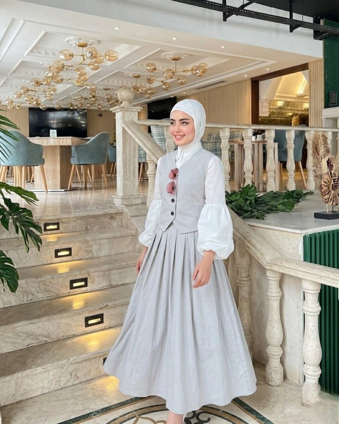 V-SKIRT SET